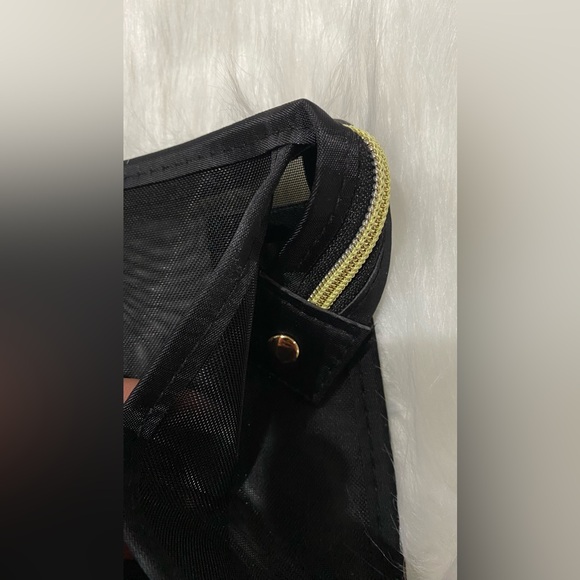 Hello Kitty Black/Gold Mesh Makeup Bag - Picture 4 of 4